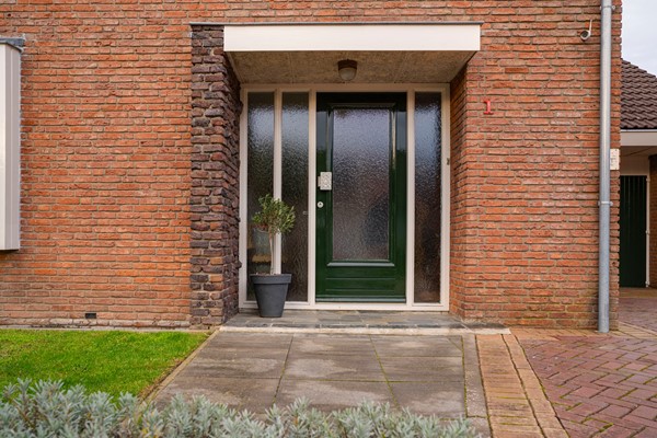 Foto - Te koop: Kleefsestraat 1, 7037 AV Beek